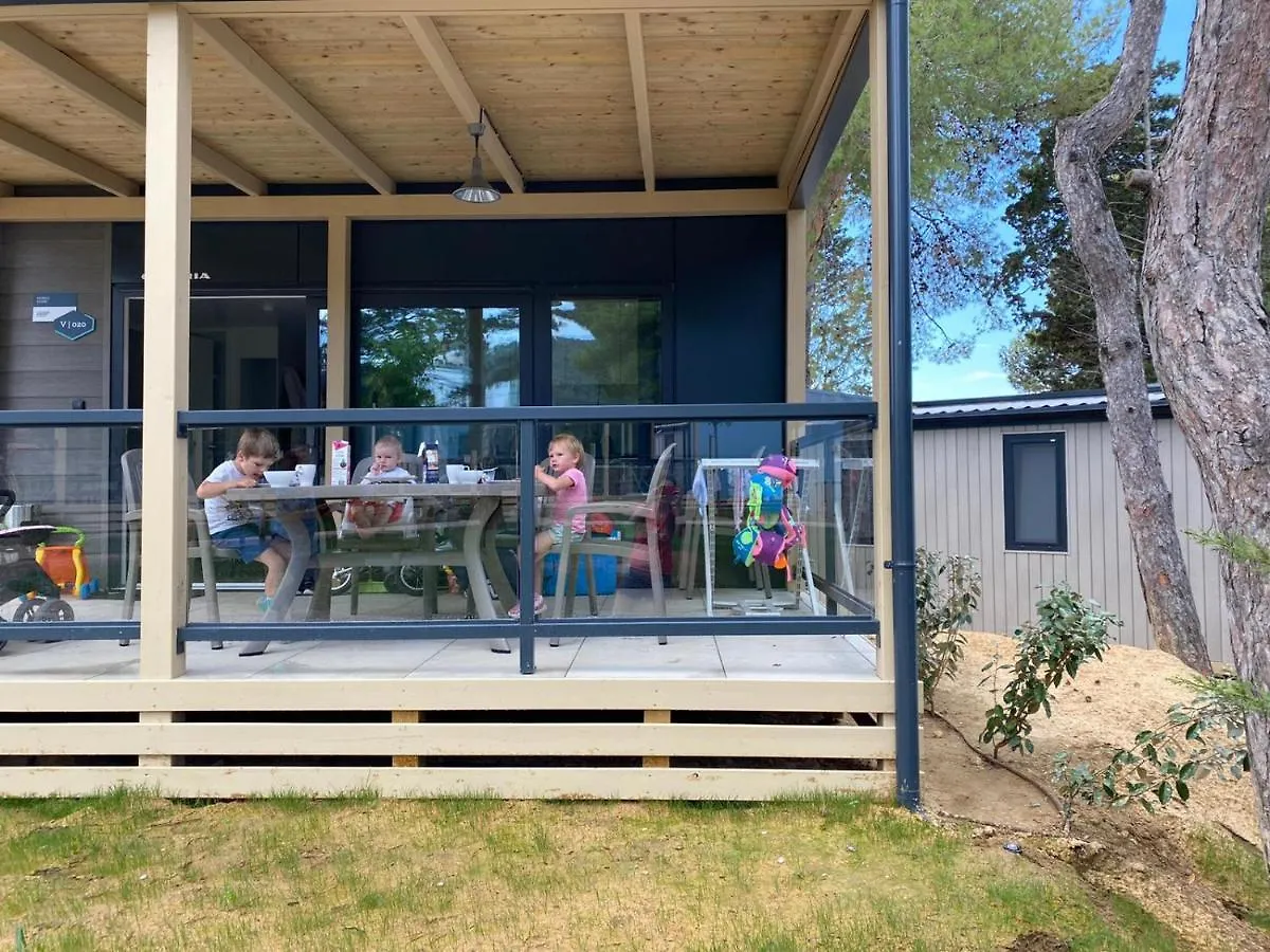 Tatil parkı Victoria Mobilehome In Padova Premium Camping Resort Banjol